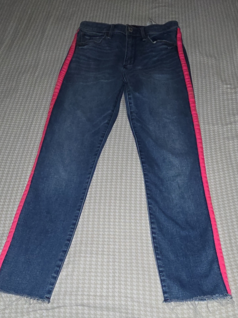 Abercrombie & Fitch Simone High Rise Ankle Pink Stripe Ankle Jeans Waist 27